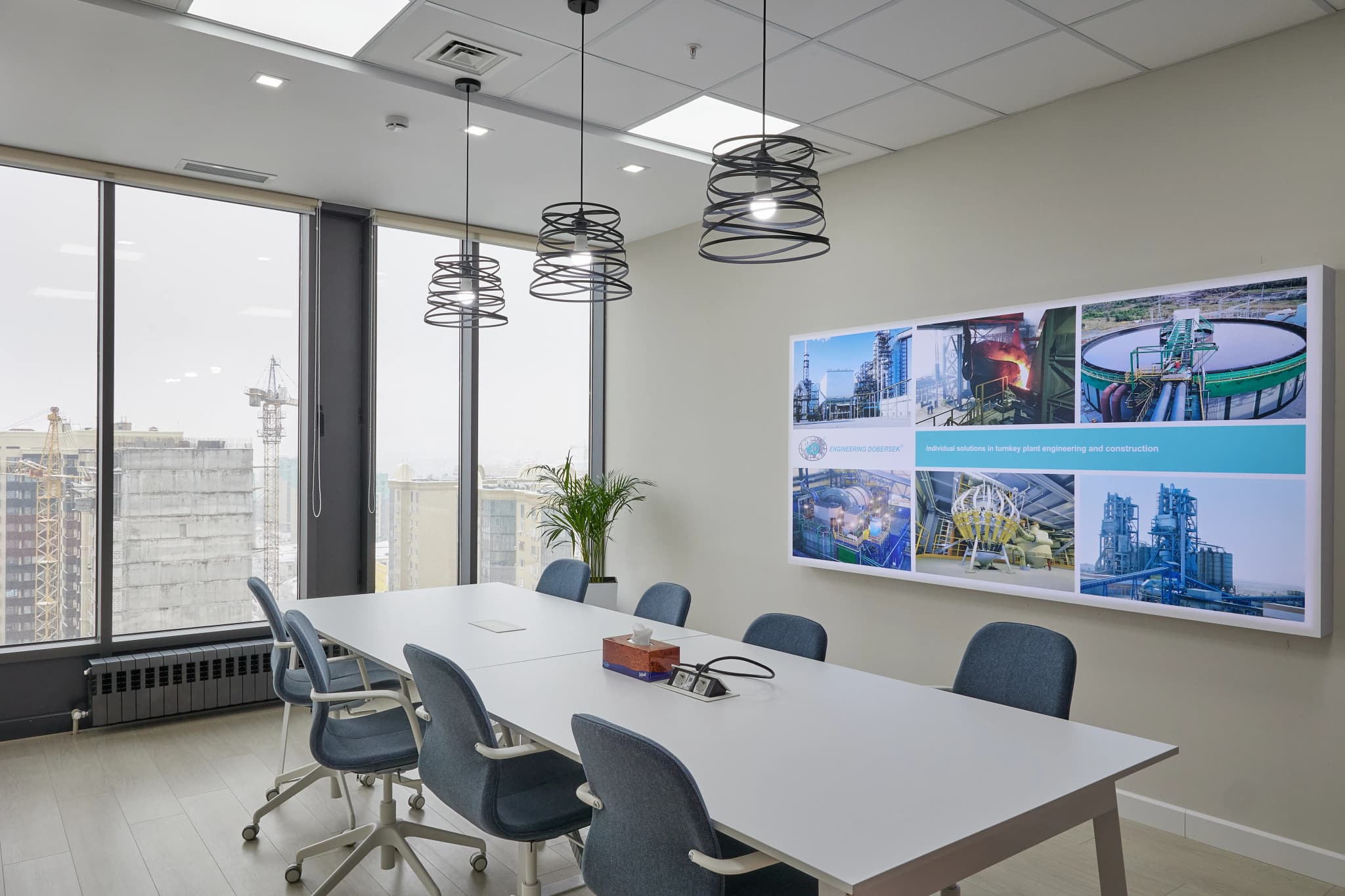 Алматы қаласындағы Capital Tower Офис нысанының сәулеттік түсірілімі, MOSS Bureau ұсынған интерьер детальдары